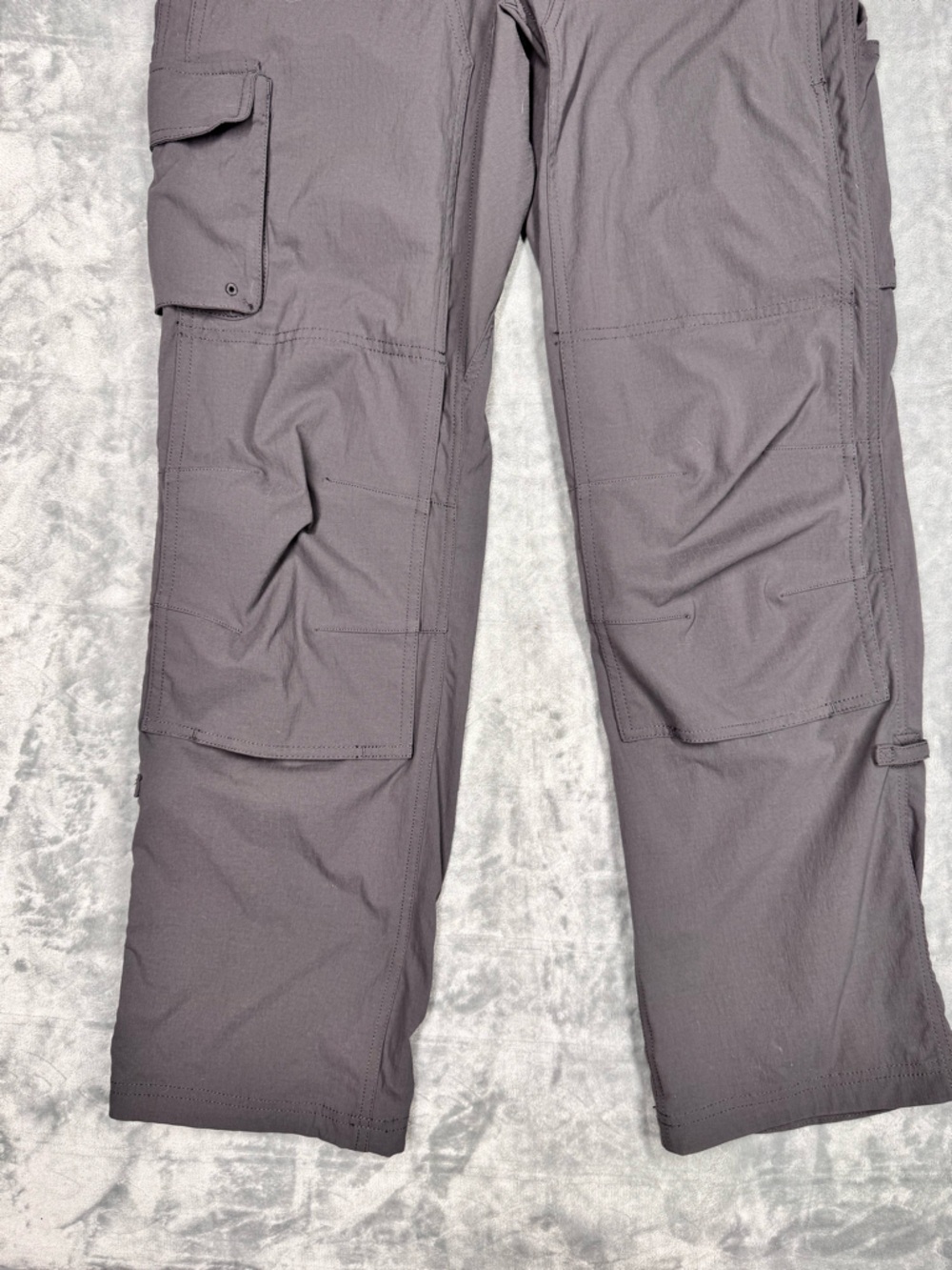 Duluth Trading Co Women’s Bib Overalls - Picture 4 of 15